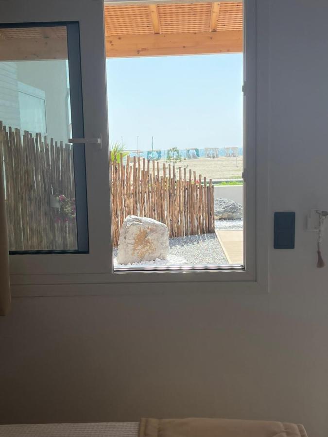 Del Rey Paralía Exterior foto